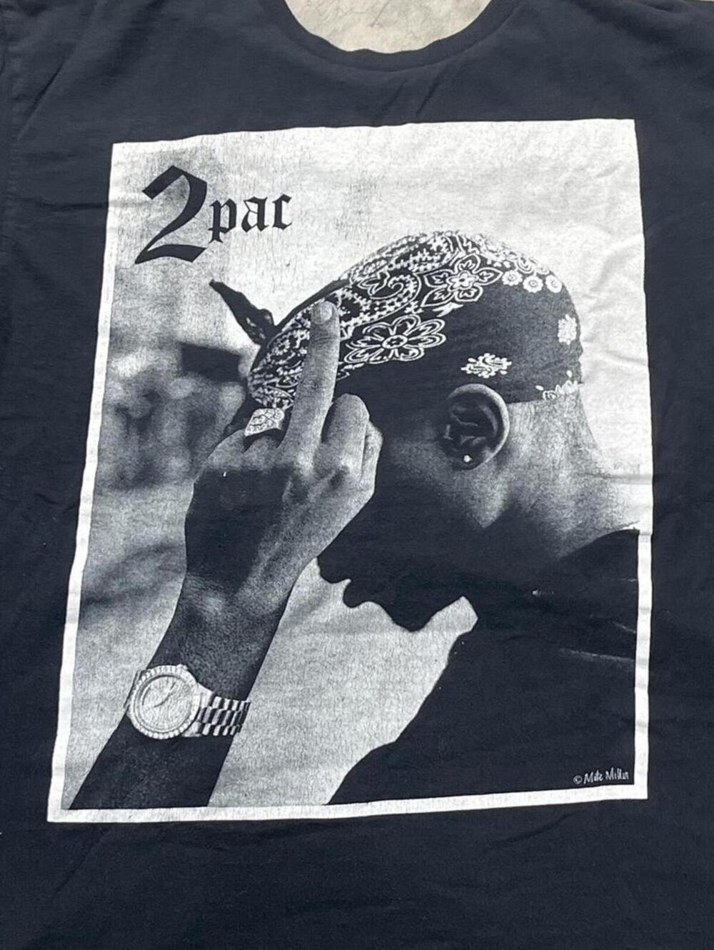 Tupac Preowned Large T-shirt